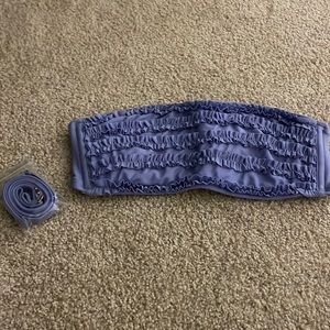 Bikini top with removable straps